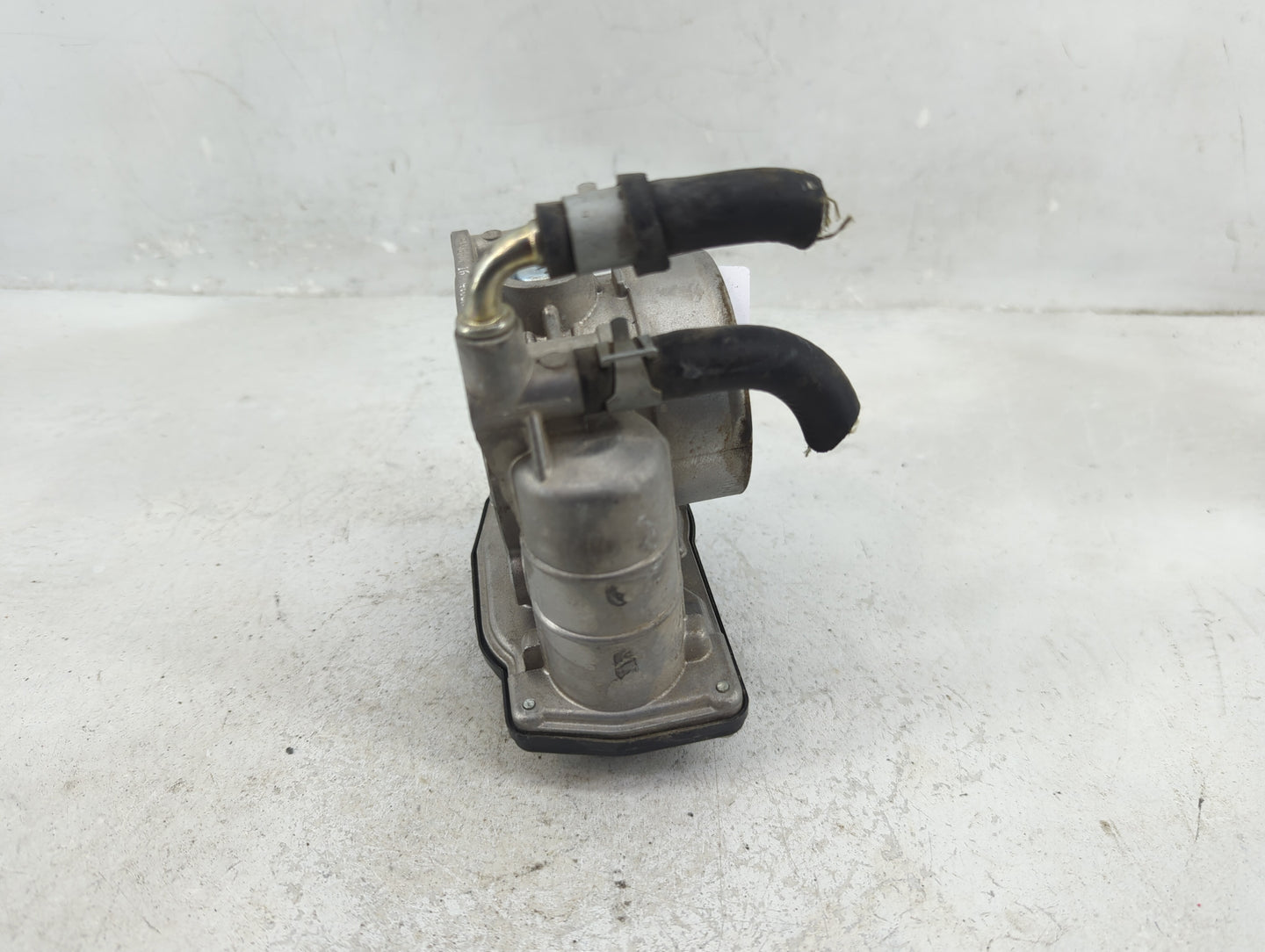 2015 Infiniti Qx70 Throttle Body P/N:526-01 Fits OEM Used Auto Parts - Oemusedautoparts1.com