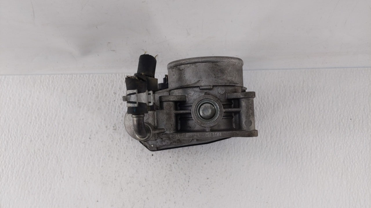 2014-2017 Infiniti Qx70 Throttle Body P/N:526-01 RME75 Fits OEM Used Auto Parts - Oemusedautoparts1.com