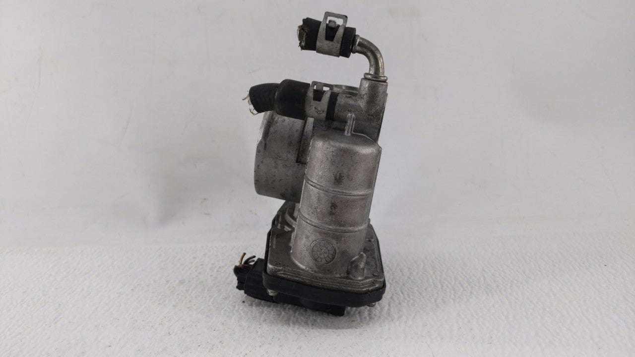 2014-2017 Infiniti Qx70 Throttle Body P/N:526-01 RME75 Fits OEM Used Auto Parts - Oemusedautoparts1.com