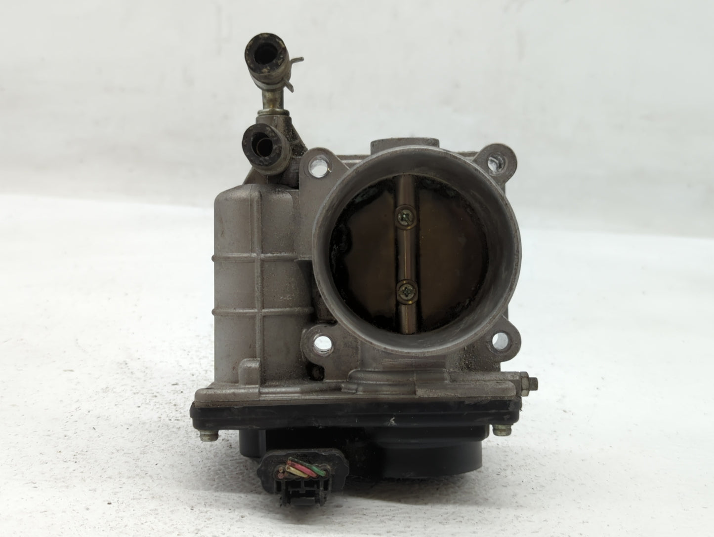2014-2017 Infiniti Qx70 Throttle Body P/N:526-02 RME60-16 Fits OEM Used Auto Parts - Oemusedautoparts1.com