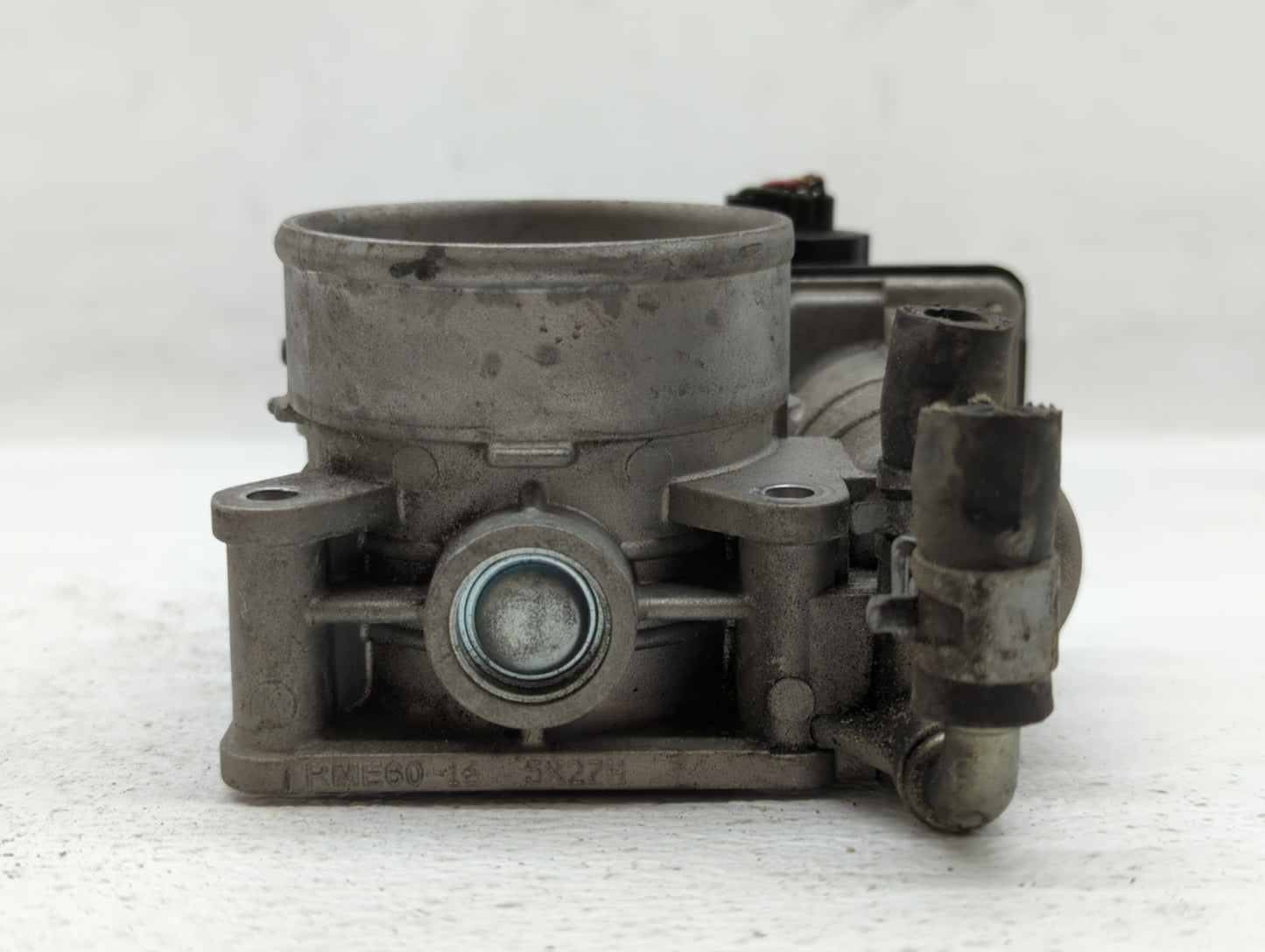 2014-2017 Infiniti Qx70 Throttle Body P/N:526-02 RME60-16 Fits OEM Used Auto Parts - Oemusedautoparts1.com