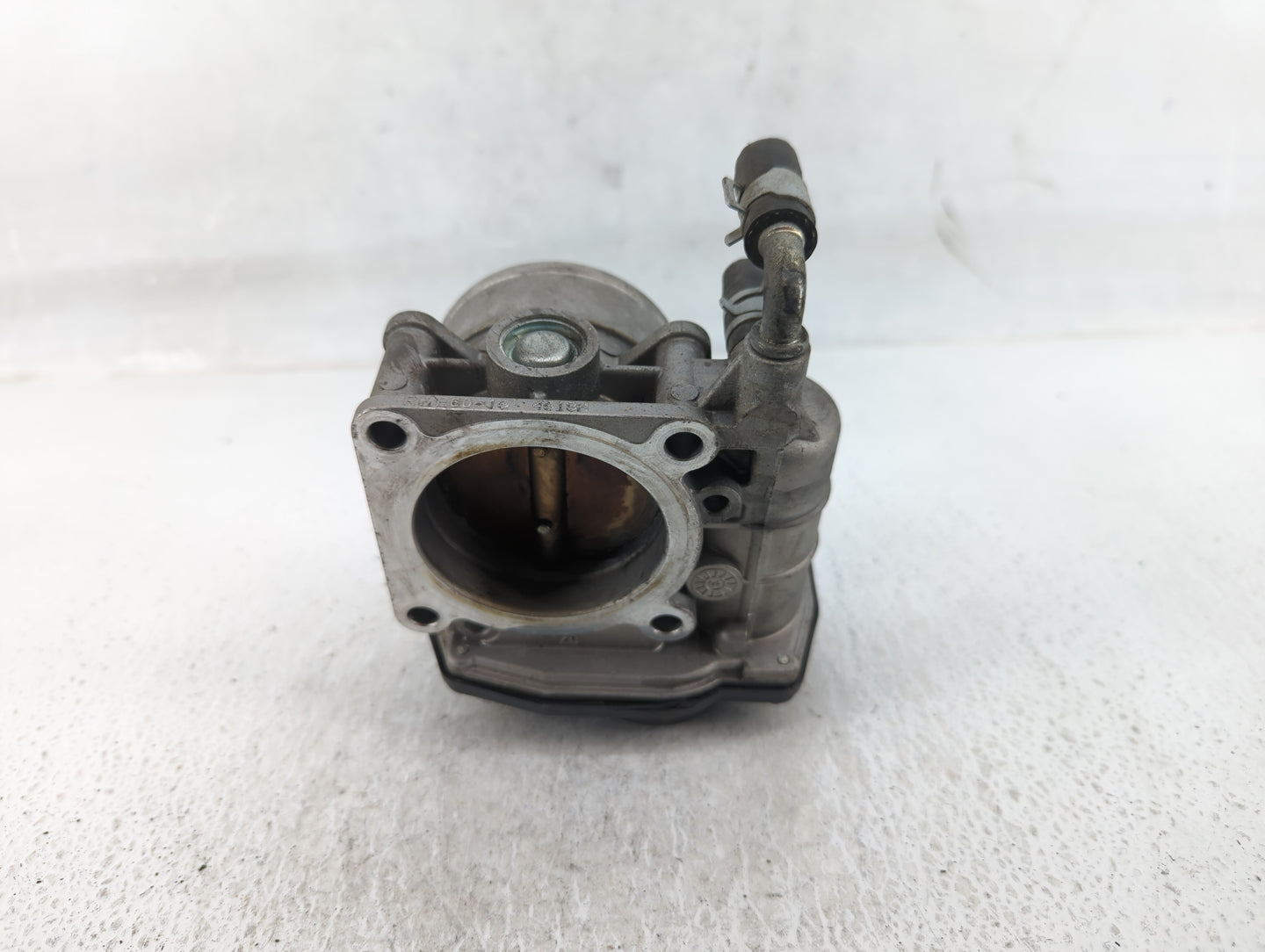 2014-2017 Infiniti Qx70 Throttle Body P/N:RME60-16 Fits Fits 2007 2008 2009 2010 2011 2012 2013 2014 2015 2016 2017 2018 201