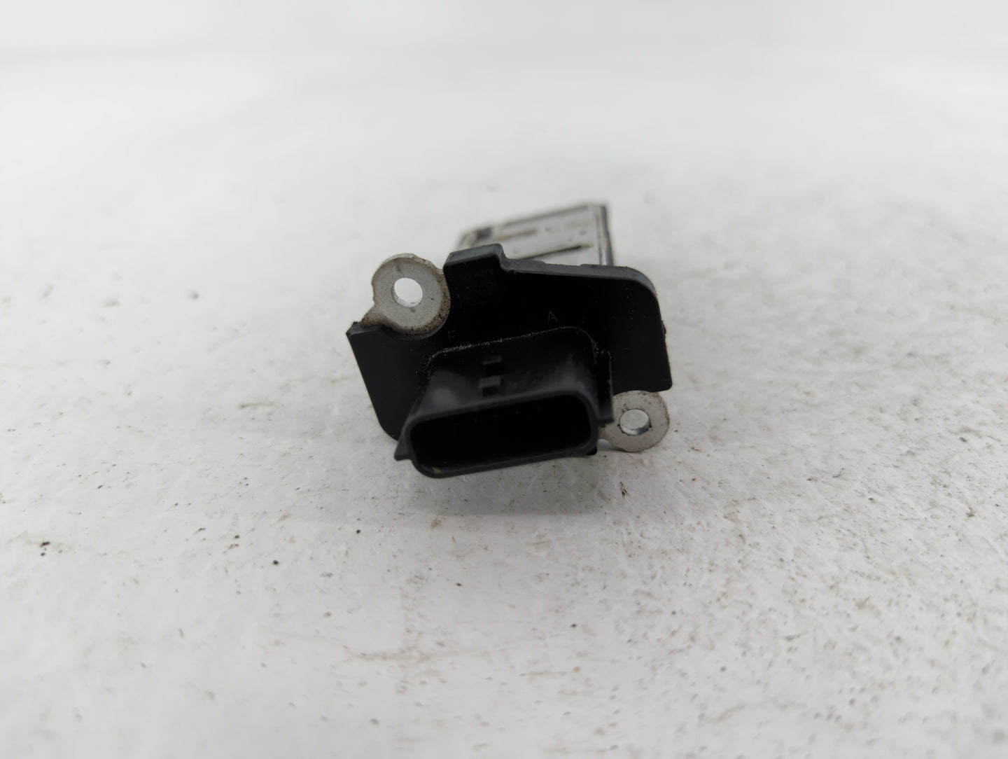 2014-2017 Infiniti Qx70 Mass Air Flow Meter Maf - Oemusedautoparts1.com