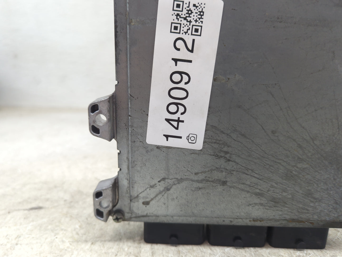 2015 Infiniti Qx80 PCM Engine Control Computer ECU ECM PCU OEM P/N:NEC019-086 Fits OEM Used Auto Parts - Oemusedautoparts1.c