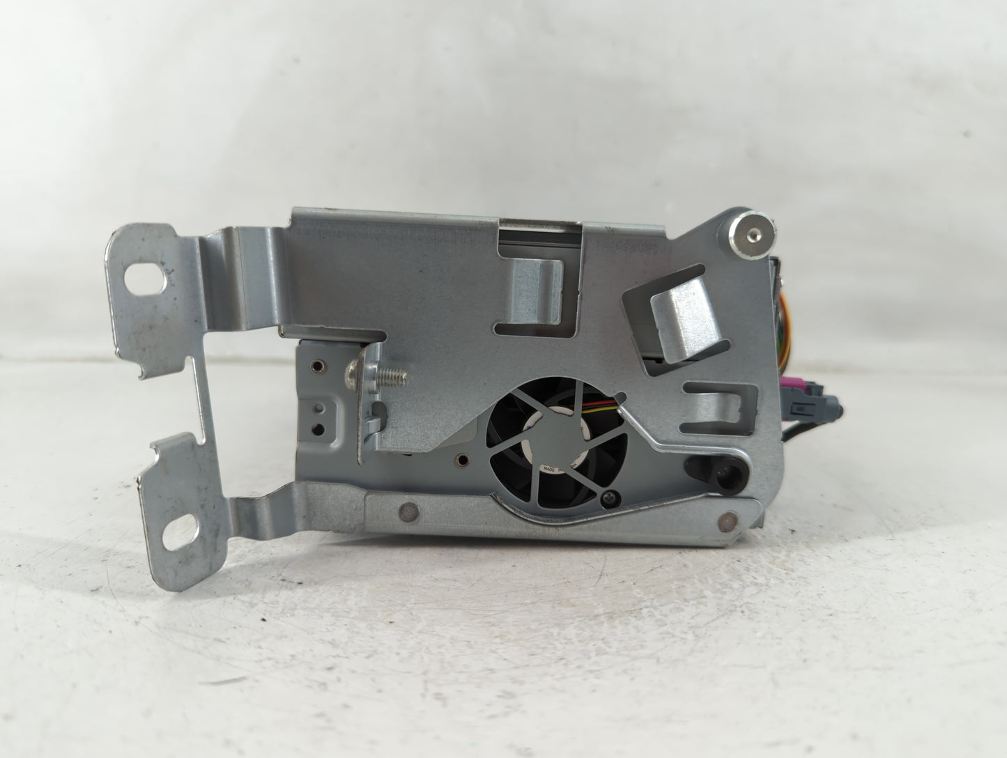 2014-2015 Jaguar Xf Radio AM FM Cd Player Receiver Replacement P/N:50645928 AA Fits Fits 2014 2015 2016 OEM Used Auto Parts 