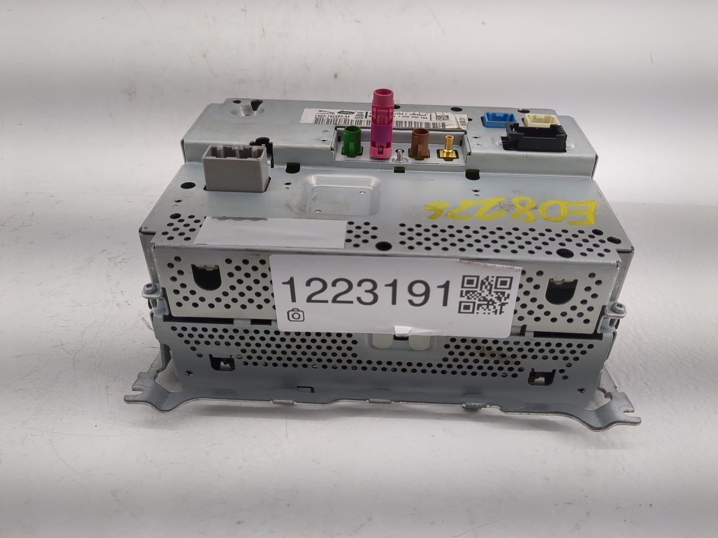 2015 Jaguar Xf Information Display Screen - Oemusedautoparts1.com