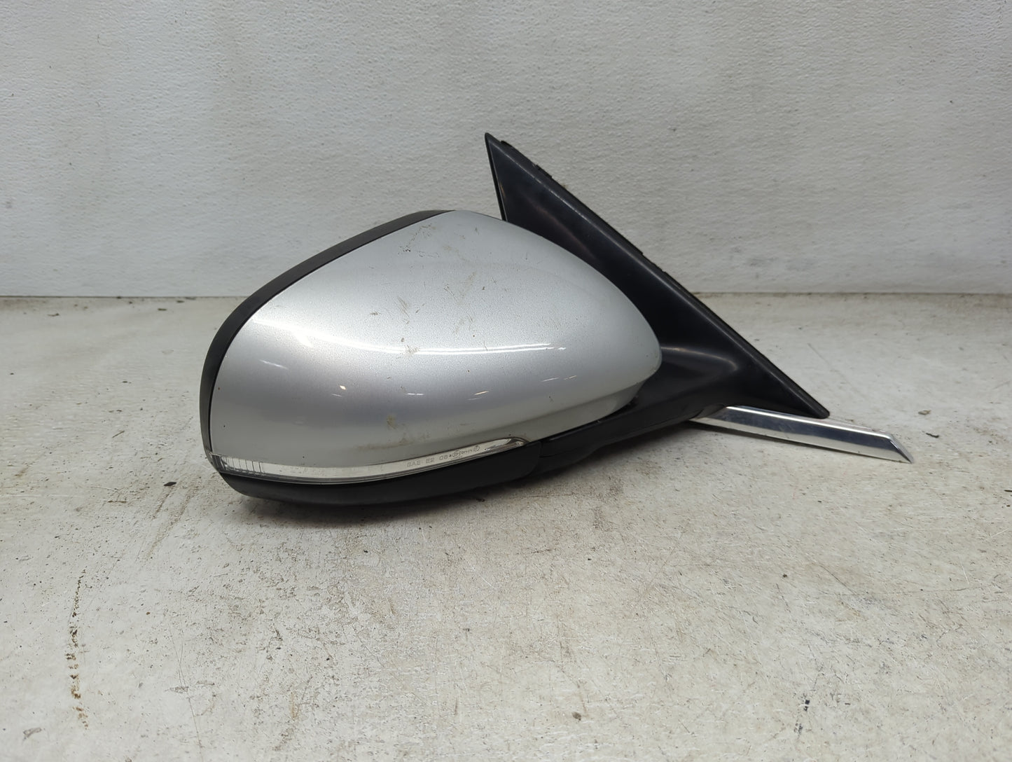 2010-2015 Jaguar Xf Passenger Side View Mirror - Right Door Mirror OEM Used - Oemusedautoparts1.com