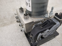 2014-2015 Jaguar Xf ABS Pump Control Module Replacement P/N:FX23-2C405-AB 0 265 235 556 Fits Fits 2014 2015 OEM Used Auto Pa