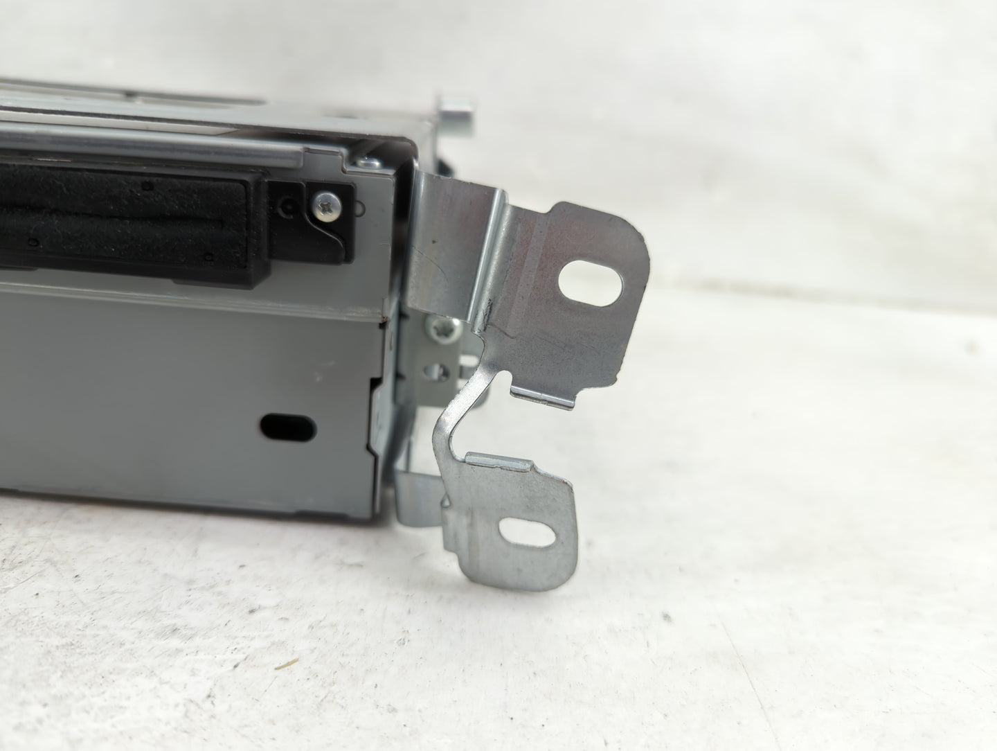 2014-2015 Jaguar Xf Radio AM FM Cd Player Receiver Replacement P/N:BVJG102D CF6N-18C815-JK, HIA10992373 Fits Fits 2014 2015 