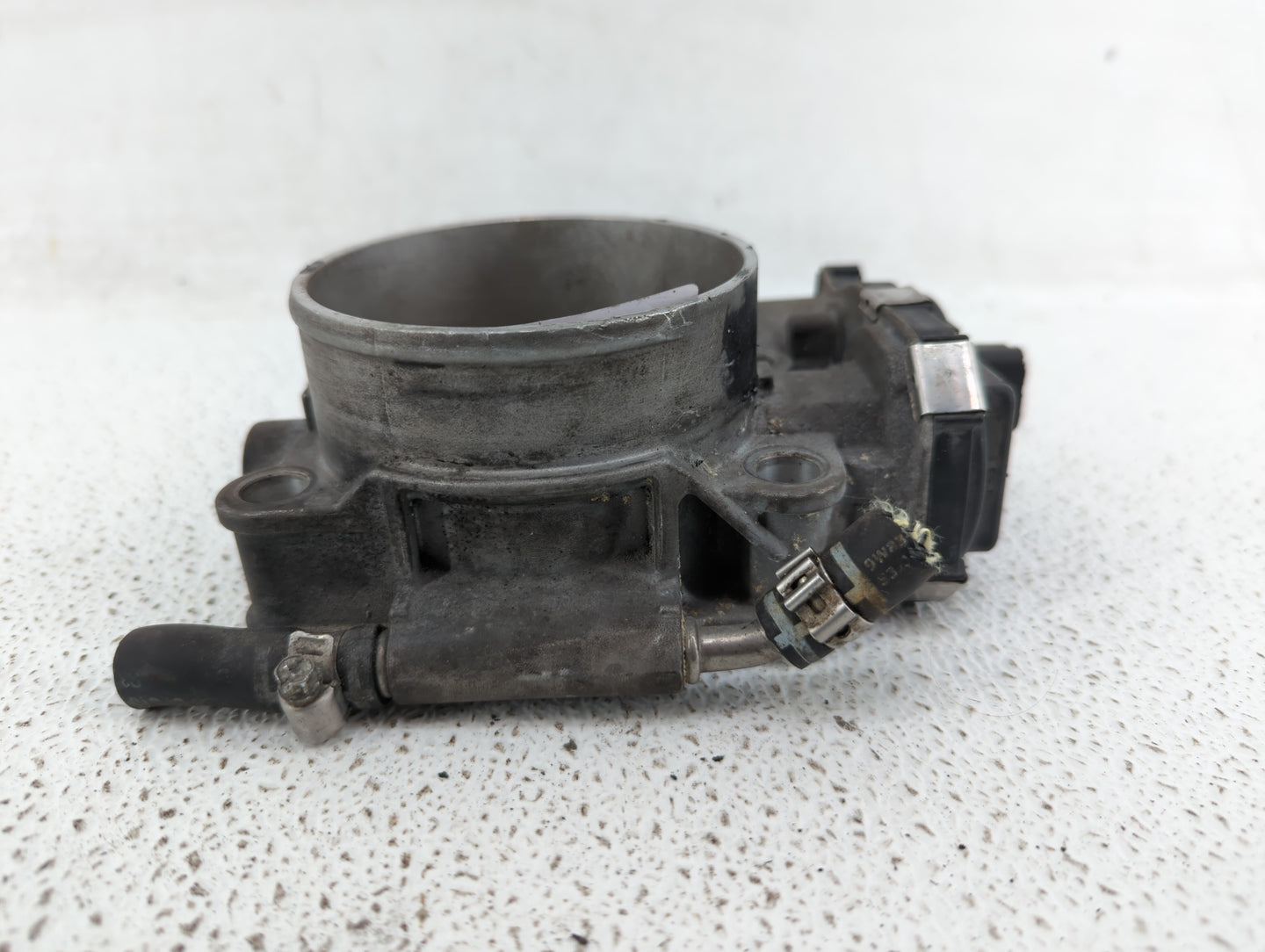2013-2019 Jaguar Xf Throttle Body P/N:DX23-9F991-AB Fits Fits 2013 2014 2015 2016 2017 2018 2019 2020 OEM Used Auto Parts - 