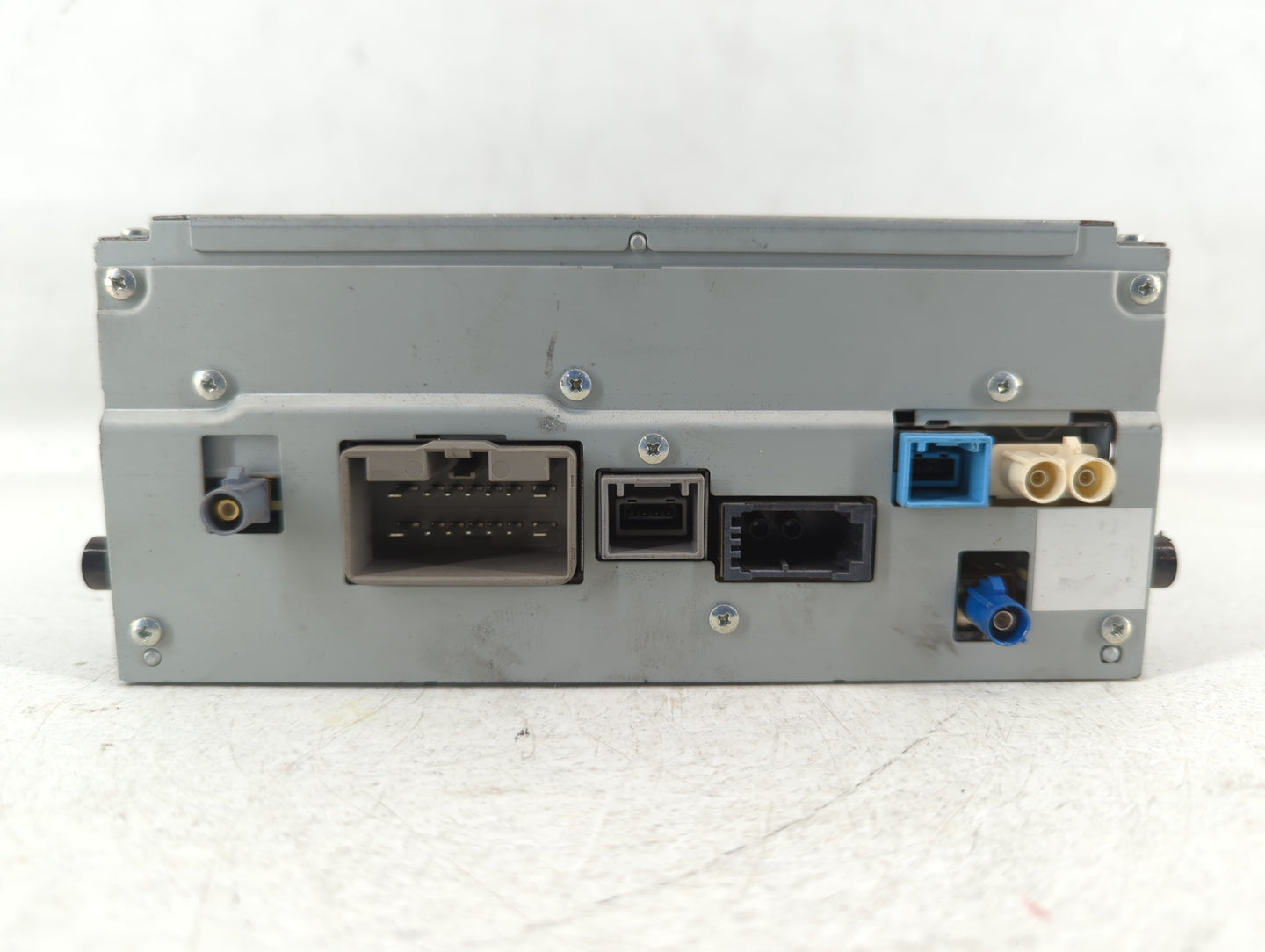 2014-2015 Jaguar Xf Am Fm Cd Player Radio Receiver - Oemusedautoparts1.com