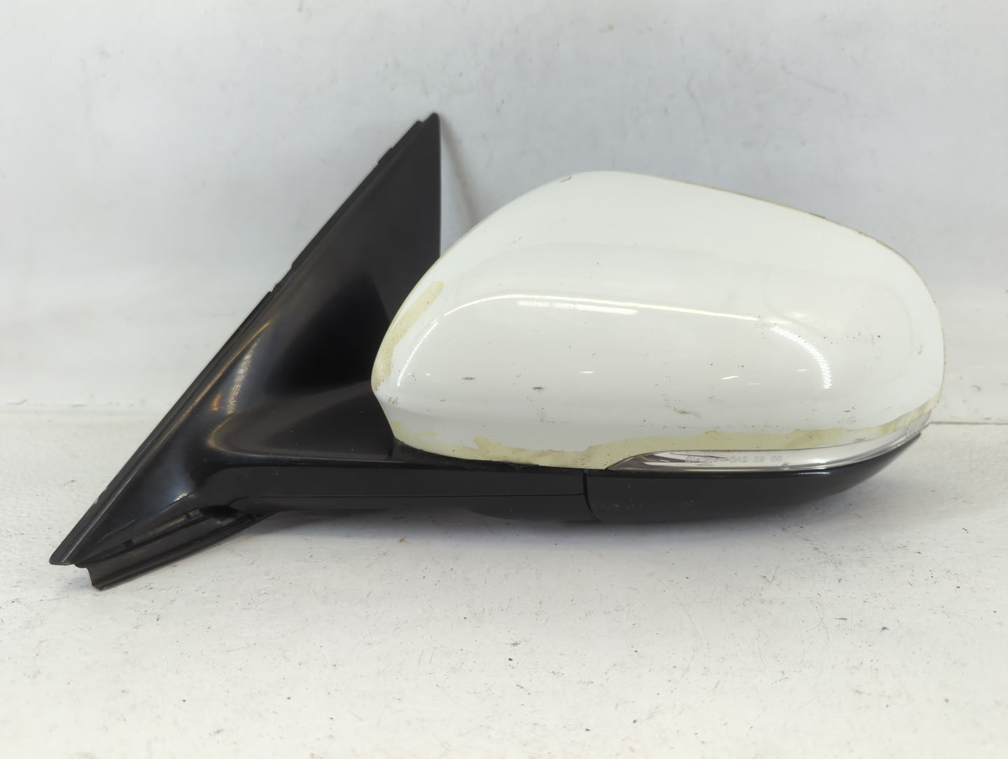 2010-2015 Jaguar Xf Driver Side View Mirror - Left Door Mirror OEM Used - Oemusedautoparts1.com