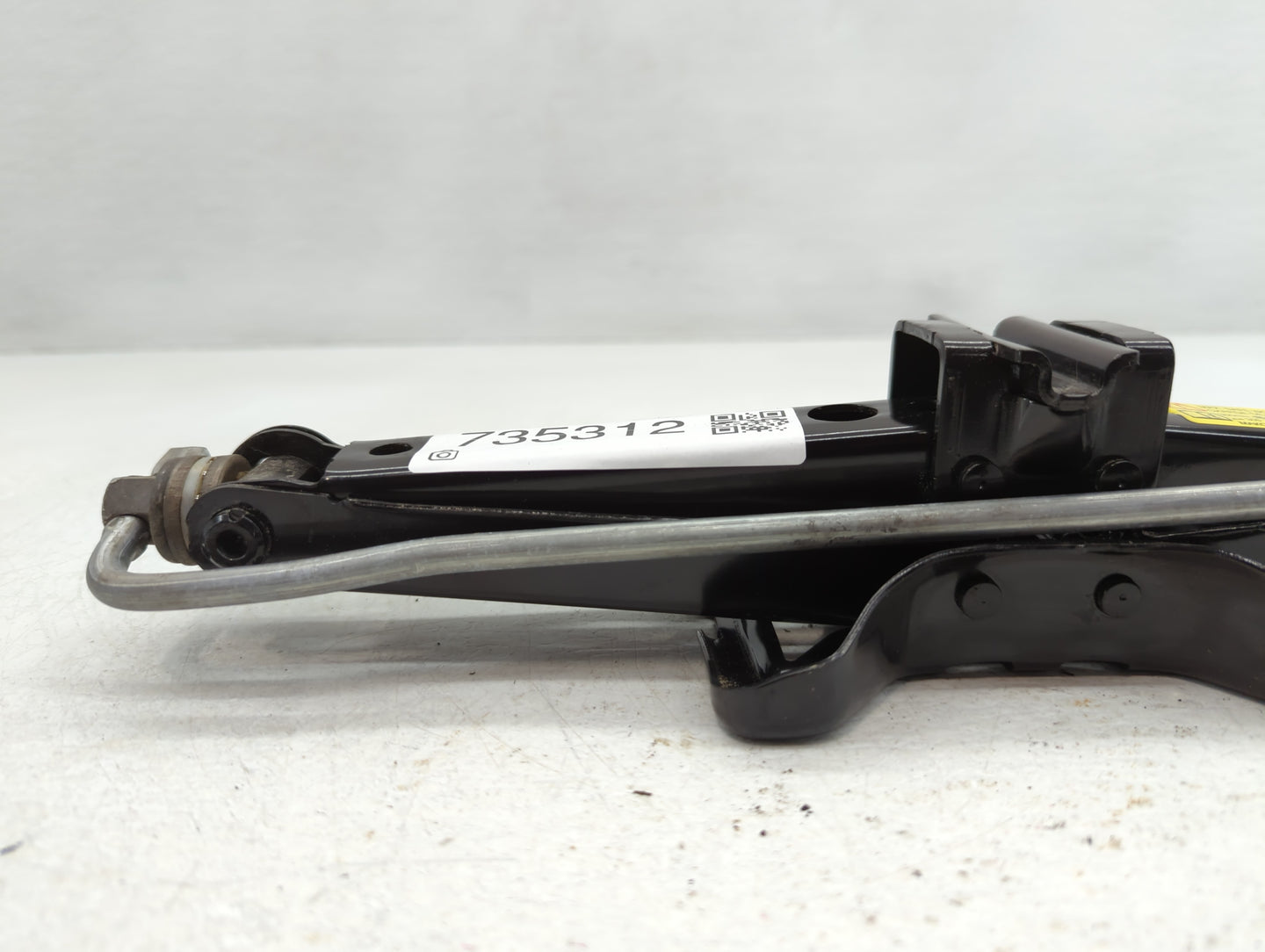 2015 Jaguar Xf Spare Scissor Car Jack - Oemusedautoparts1.com