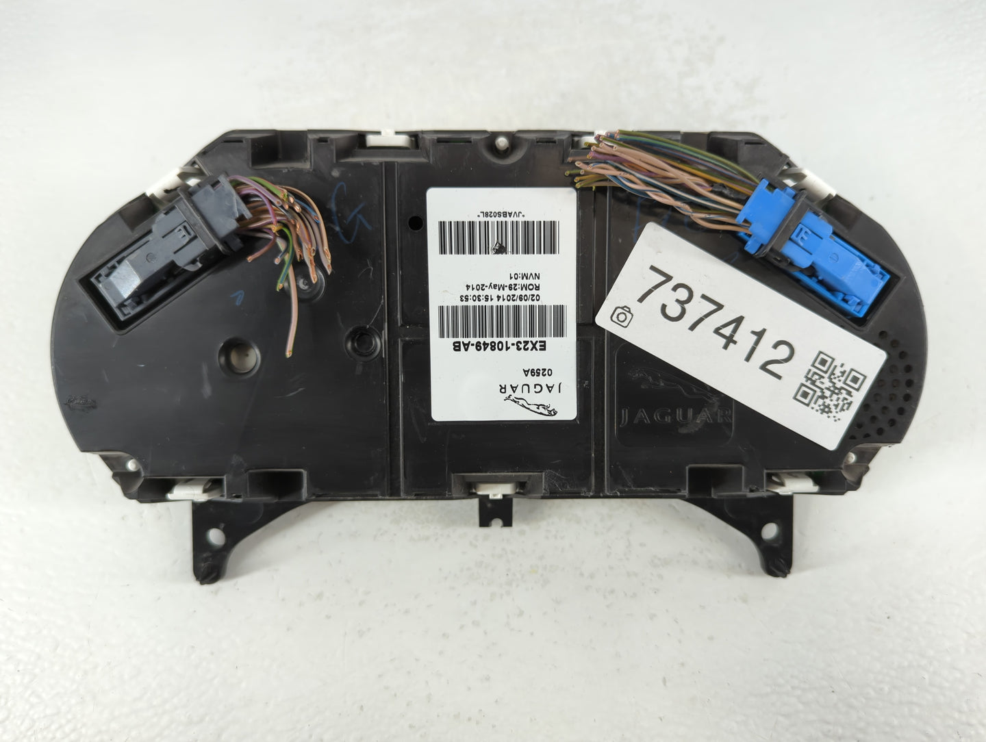2015 Jaguar Xf Instrument Cluster Speedometer Gauges P/N:EX23-10849-AB Fits OEM Used Auto Parts - Oemusedautoparts1.com