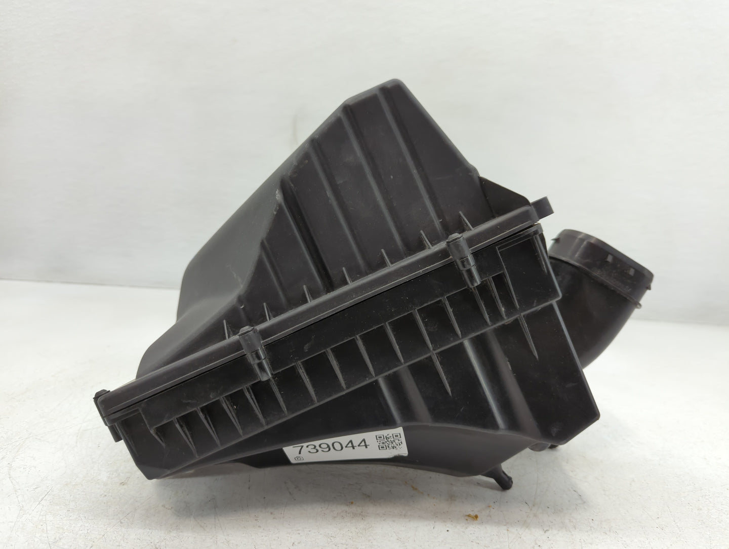 2013-2014 Jaguar Xf Air Cleaner Intake-duct Hose Tube - Oemusedautoparts1.com