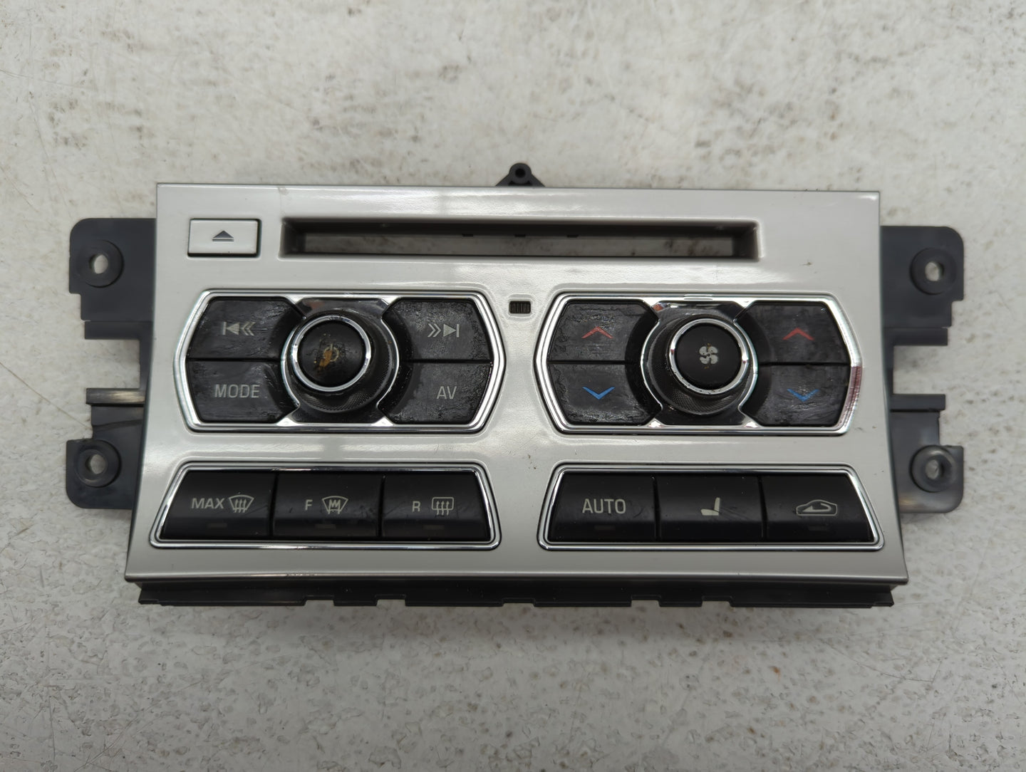 2012-2015 Jaguar Xf Radio AM FM Cd Player Receiver Replacement P/N:CX23-18C858-AD Fits Fits 2012 2013 2014 2015 OEM Used Aut