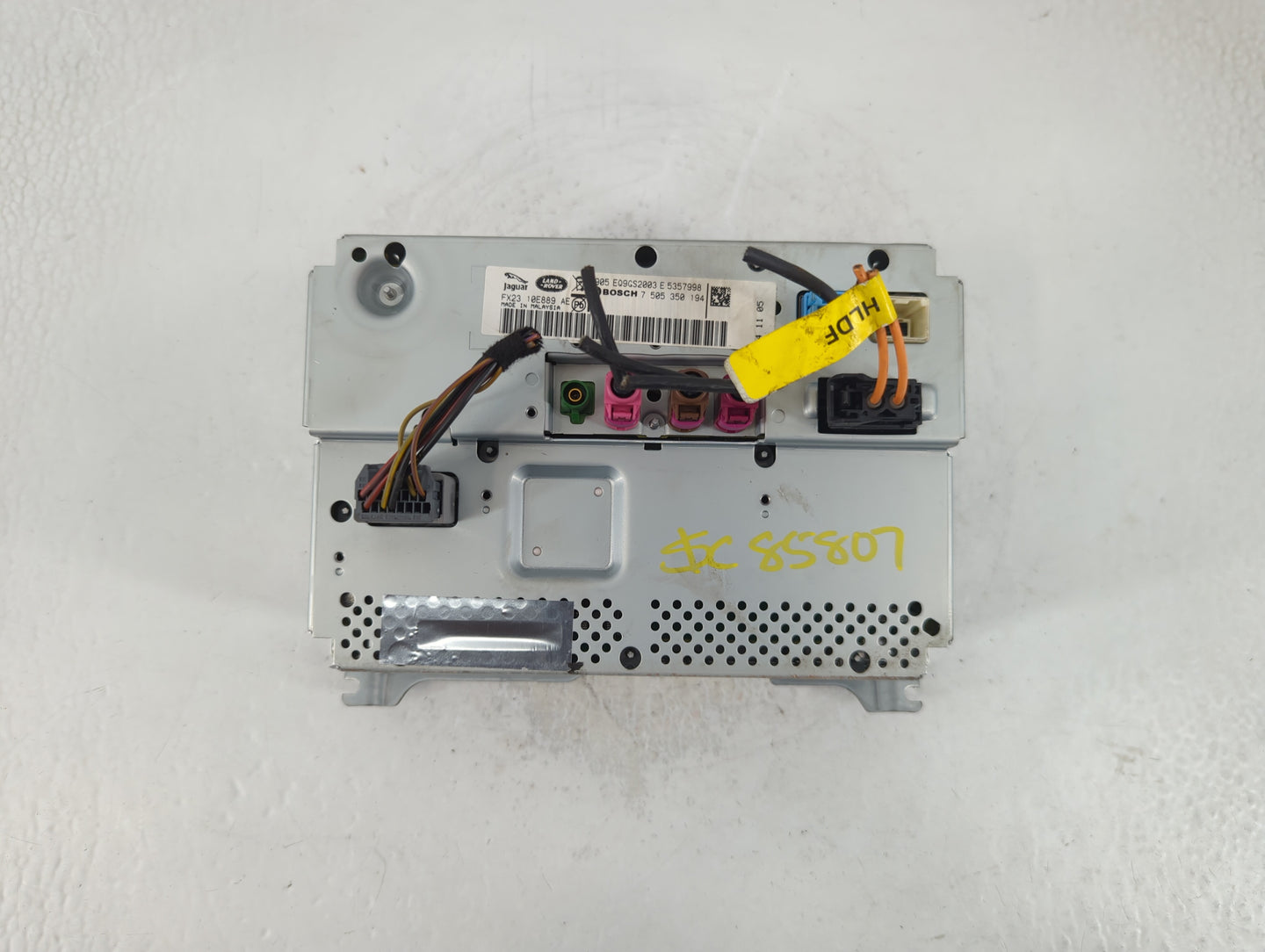 2015 Jaguar Xf Radio AM FM Cd Player Receiver Replacement P/N:7 505 350 194 Fits OEM Used Auto Parts - Oemusedautoparts1.com