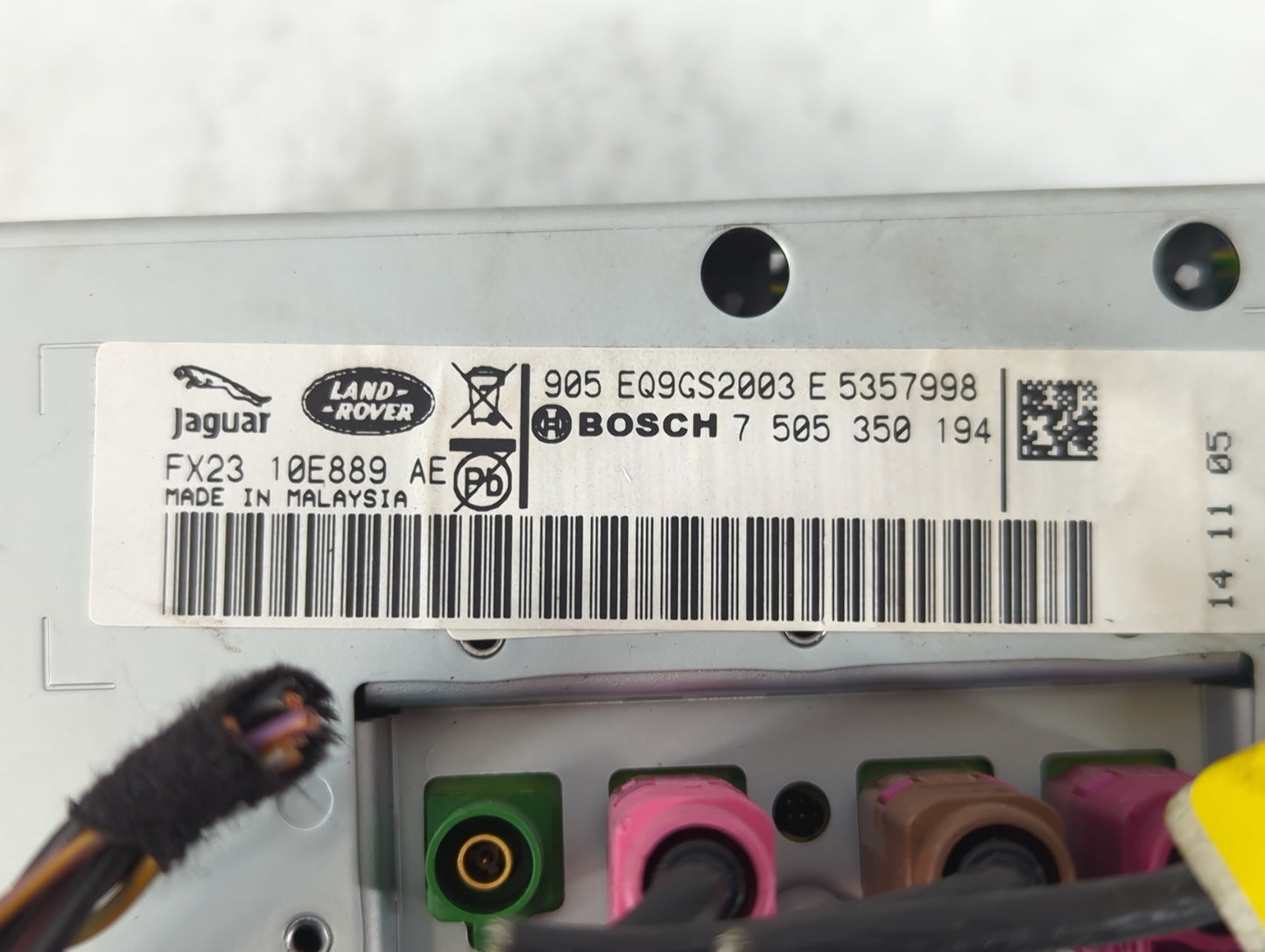 2015 Jaguar Xf Radio AM FM Cd Player Receiver Replacement P/N:7 505 350 194 Fits OEM Used Auto Parts - Oemusedautoparts1.com