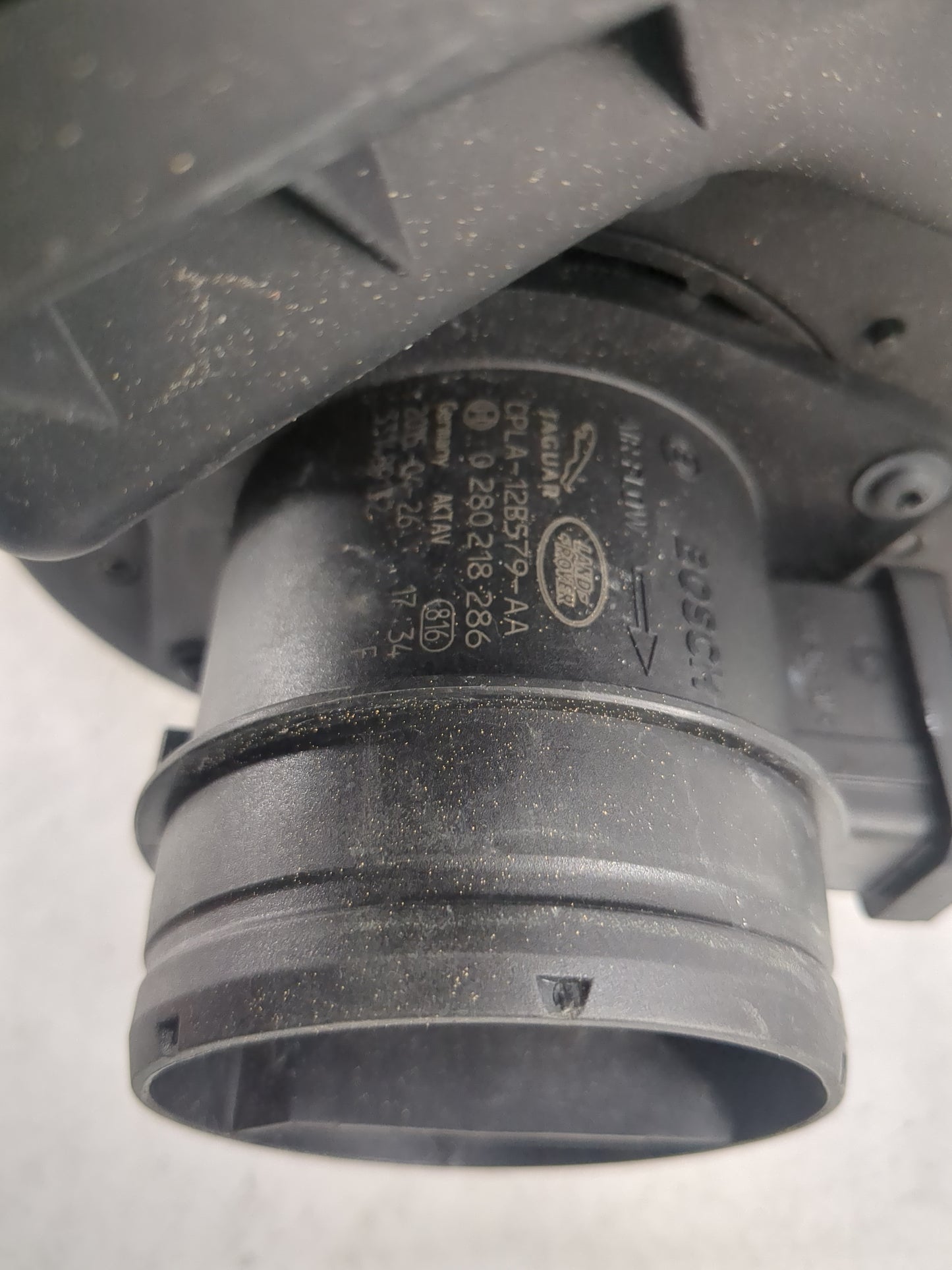 2013-2019 Jaguar Xj Air Cleaner Intake-duct Hose Tube - Oemusedautoparts1.com