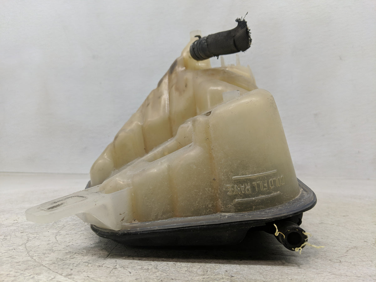 2010-2019 Jaguar Xj Radiator Coolant Overflow Expansion Tank Bottle 1313151 - Oemusedautoparts1.com
