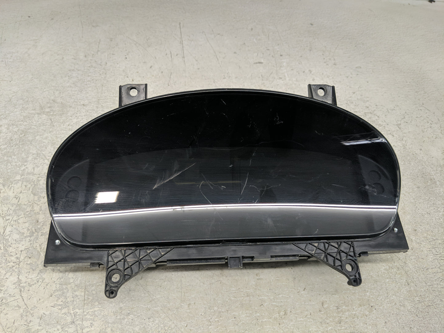 2014-2015 Jaguar Xj Instrument Cluster Speedometer Gauges P/N:FW93-10849-CA Fits Fits 2014 2015 OEM Used Auto Parts - Oemuse