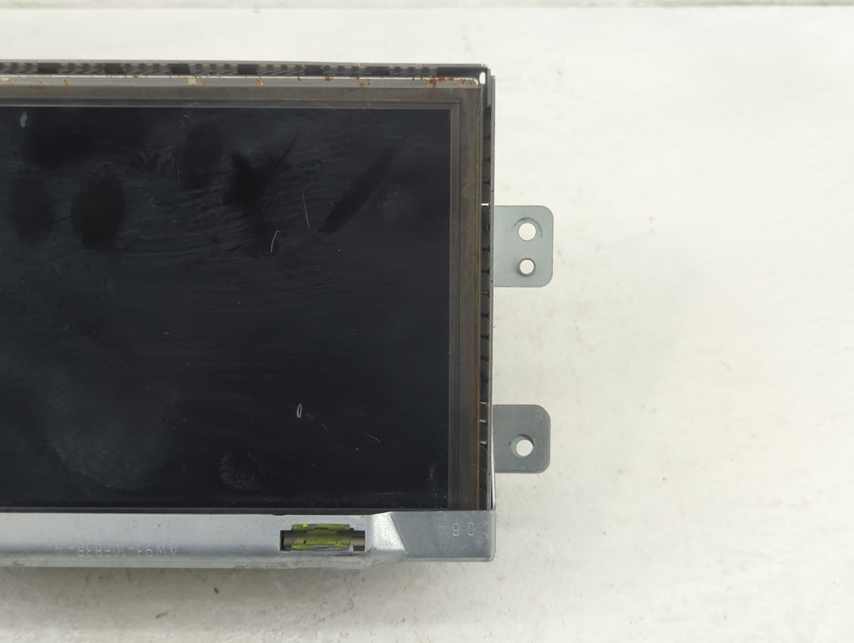 2015-2017 Jaguar Xj Information Radio Display Screen - Oemusedautoparts1.com