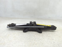 2015 Jaguar Xj Spare Scissor Car Jack - Oemusedautoparts1.com