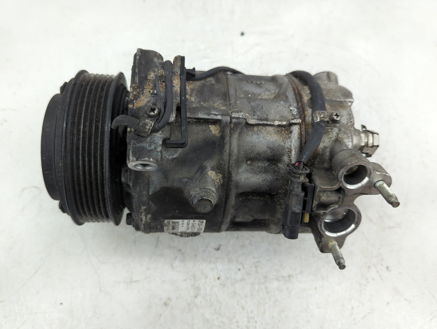 2013-2019 Jaguar Xj Air Conditioning A/c Ac Compressor Oem - Oemusedautoparts1.com