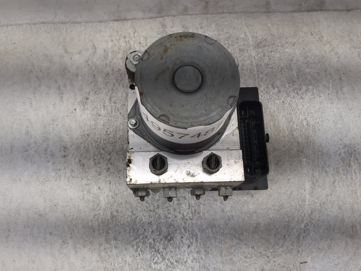 2013-2015 Jaguar Xj Anti-Lock Brake ABS Pump Module Actuator OEM P/N:0265239494 DW93-2C405-BH, 0265952 Fits Fits 2013 2014 2