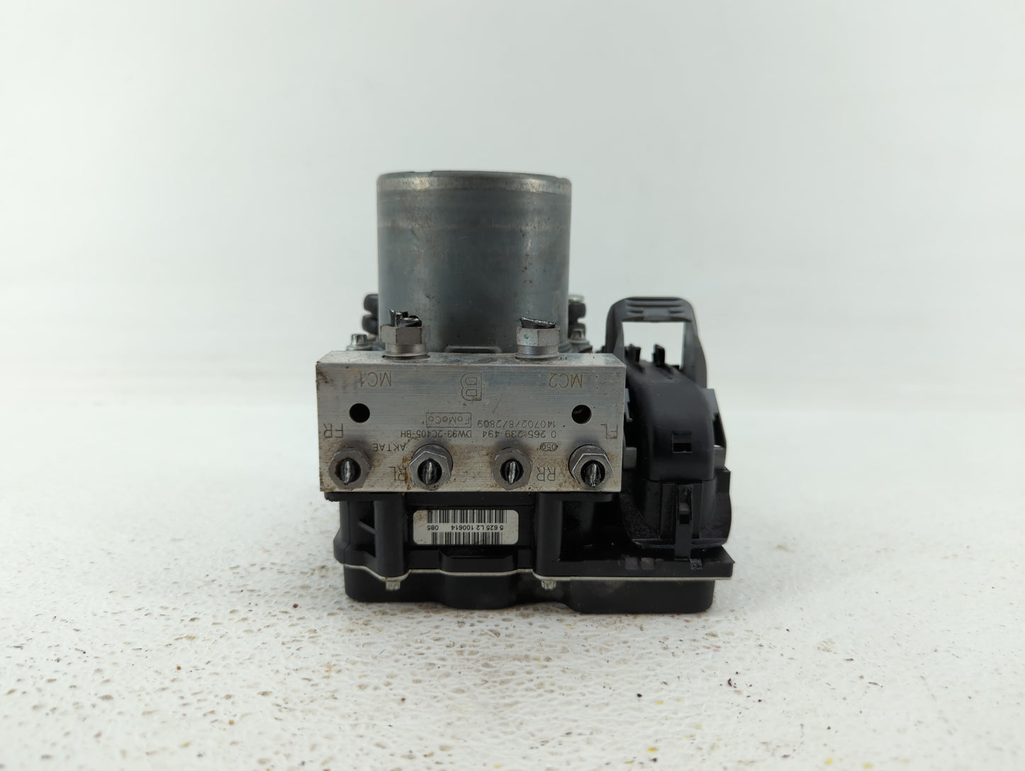 2013-2015 Jaguar Xj ABS Pump Control Module Replacement P/N:DW93-2C405-BH DW93-2C405-BF Fits Fits 2013 2014 2015 OEM Used Au