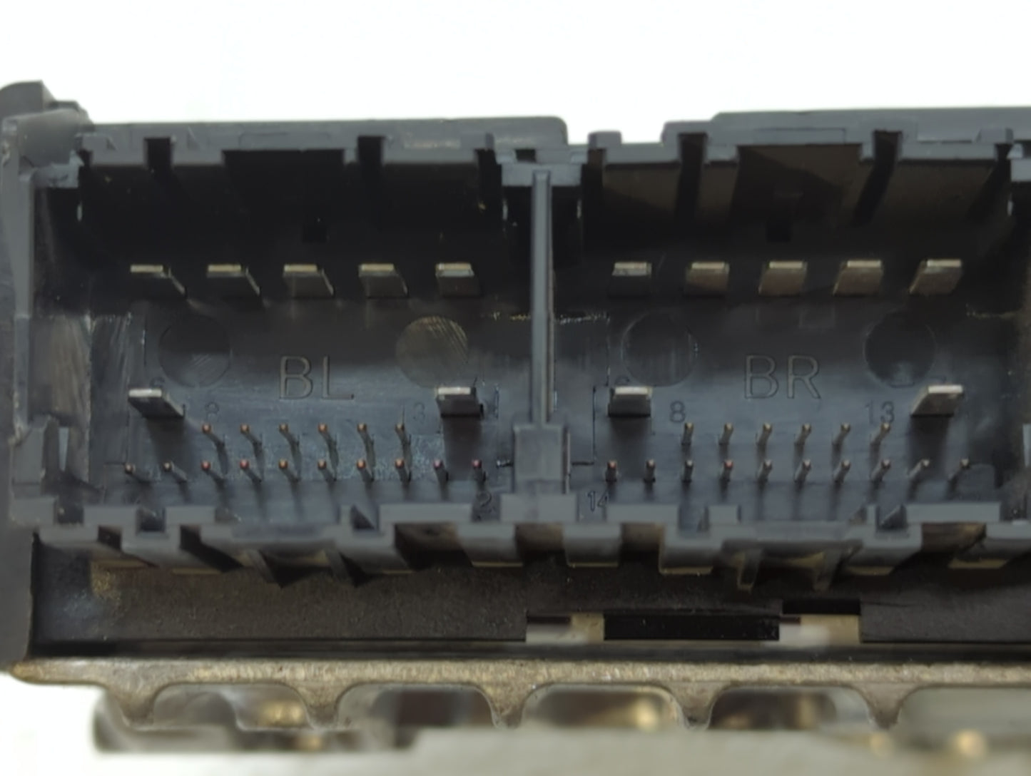 2014-2015 Jaguar Xj Chassis Control Module Ccm Bcm Body Control - Oemusedautoparts1.com