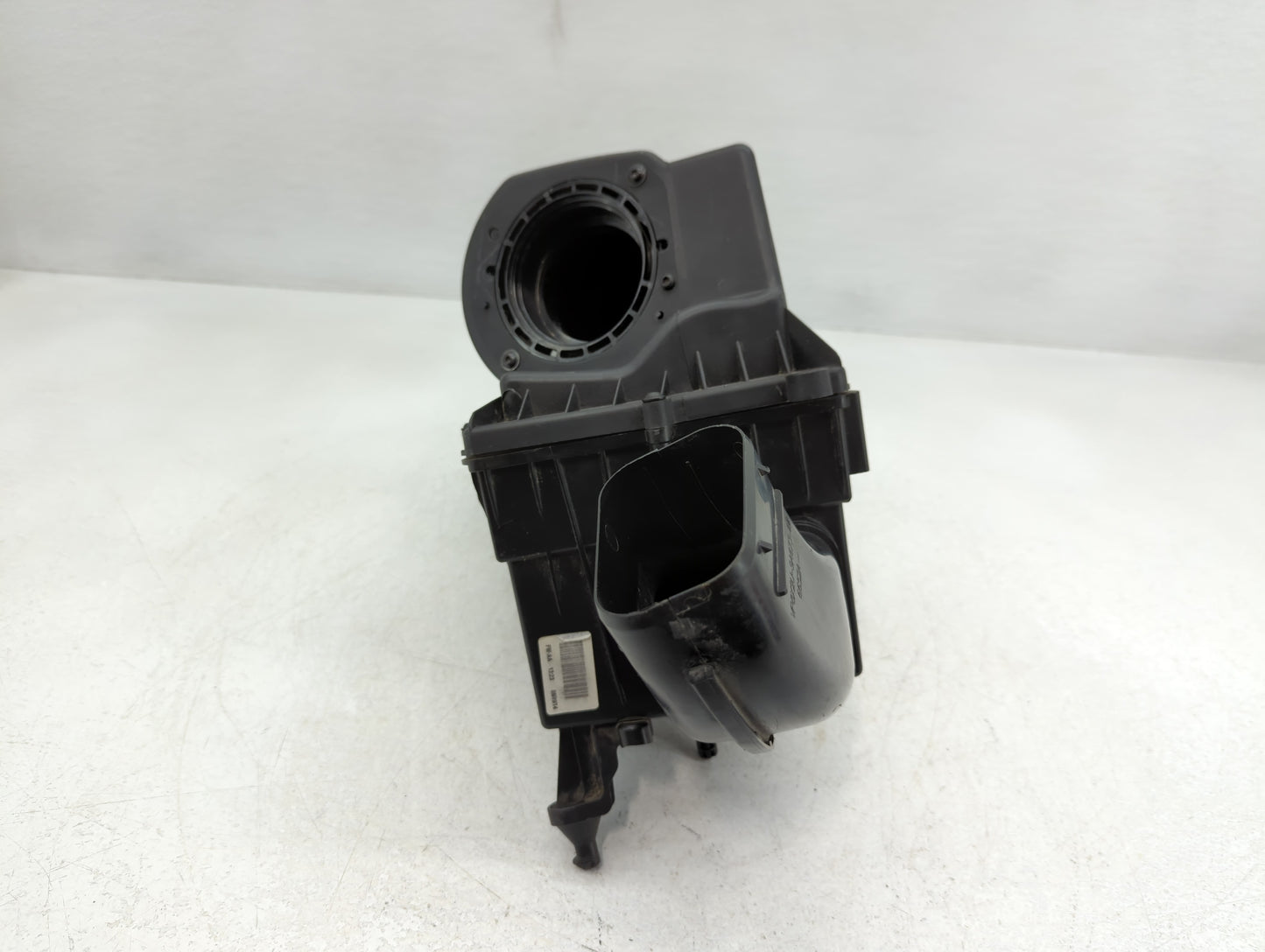2013-2019 Jaguar Xj Air Cleaner Intake-duct Hose Tube - Oemusedautoparts1.com