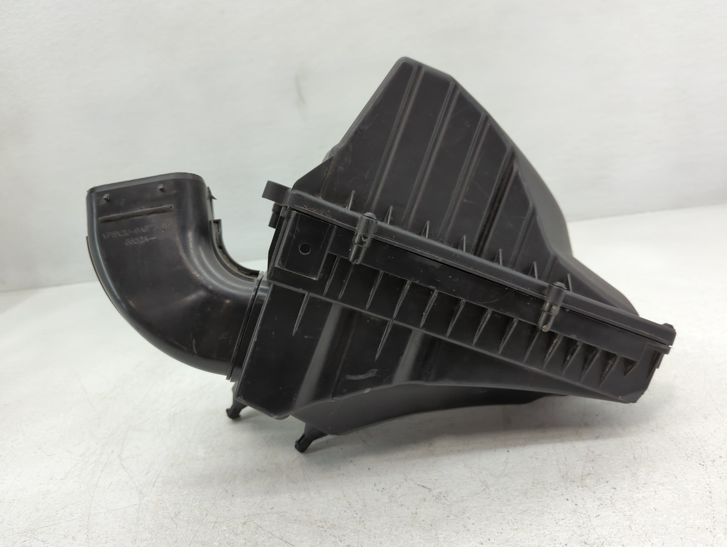 2013-2019 Jaguar Xj Air Cleaner Intake-duct Hose Tube - Oemusedautoparts1.com