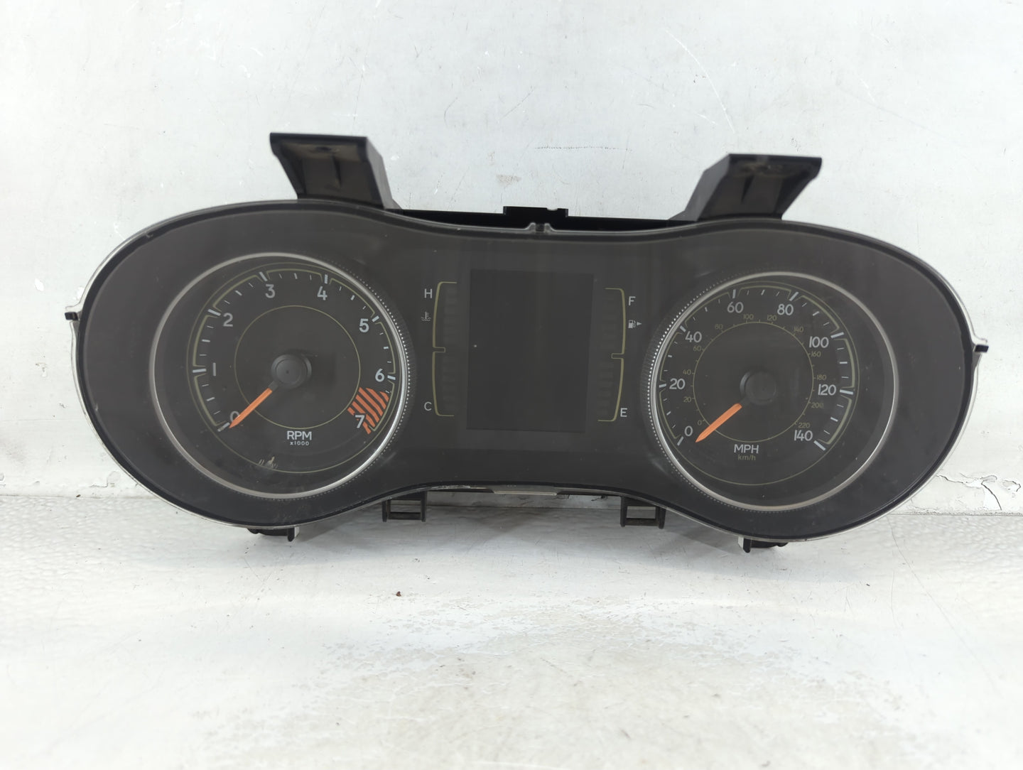 2015 Jeep Cherokee Instrument Cluster Speedometer Gauges P/N:P68241293AD Fits OEM Used Auto Parts - Oemusedautoparts1.com