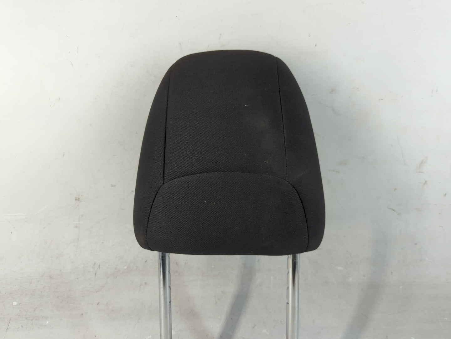2015-2022 Jeep Cherokee Headrest Head Rest Front Driver Passenger Seat Fits Fits 2015 2016 2017 2018 2019 2020 2021 2022 OEM