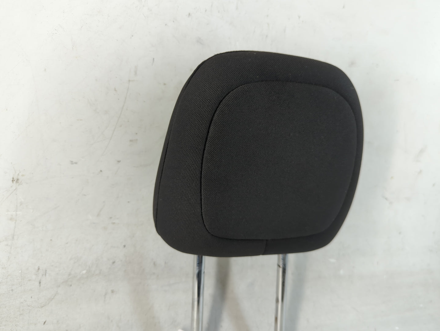 2015-2022 Jeep Cherokee Headrest Head Rest Front Driver Passenger Seat Fits Fits 2015 2016 2017 2018 2019 2020 2021 2022 OEM