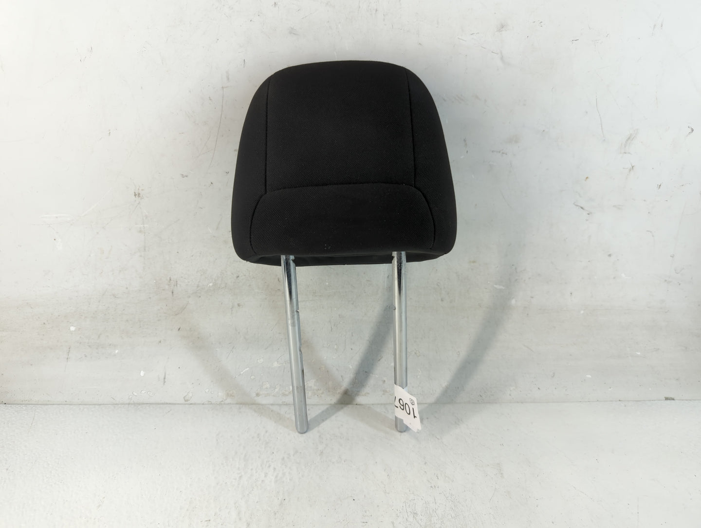 2015-2022 Jeep Cherokee Headrest Head Rest Front Driver Passenger Seat Fits Fits 2015 2016 2017 2018 2019 2020 2021 2022 OEM