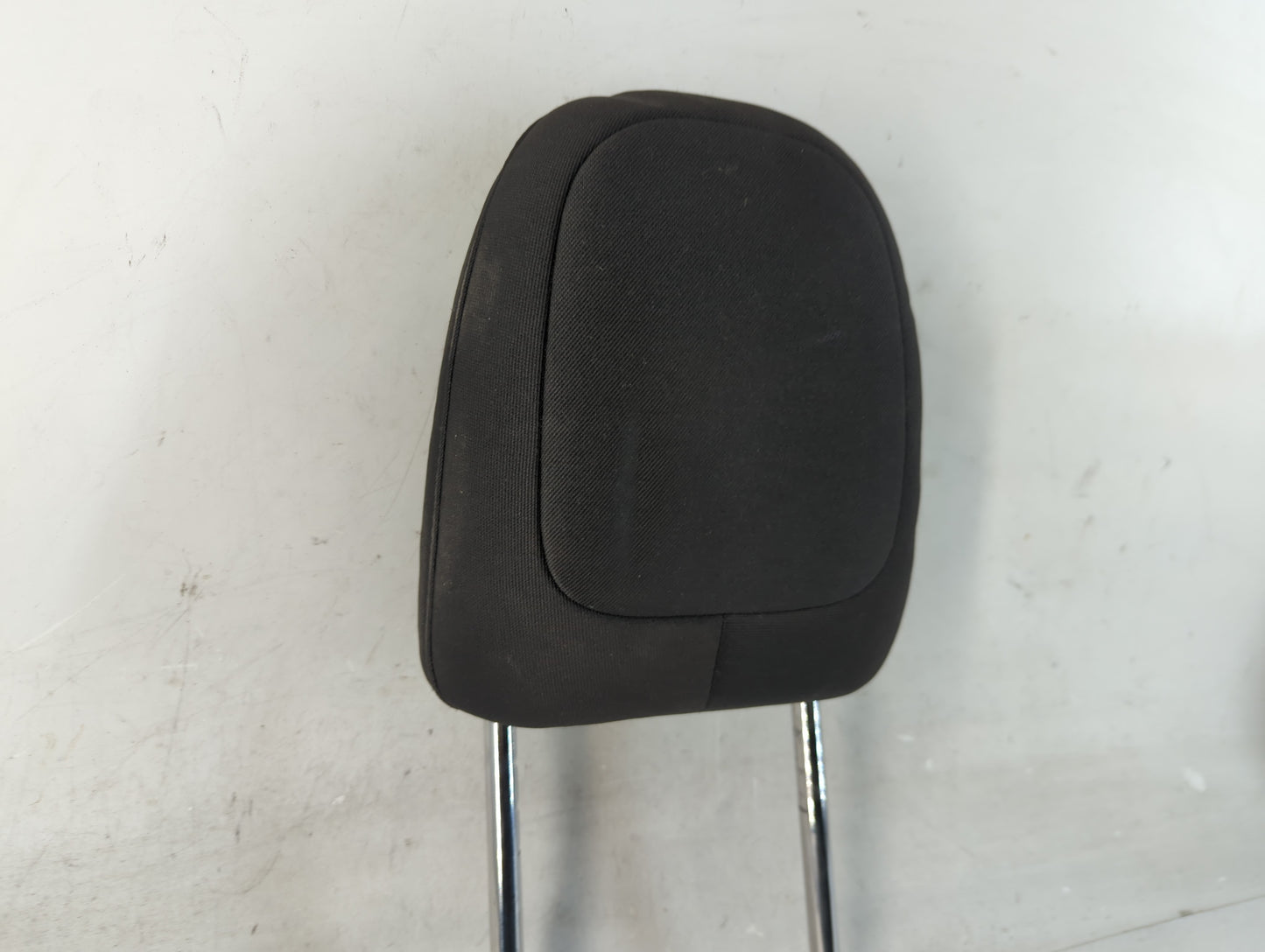 2015-2022 Jeep Cherokee Headrest Head Rest Front Driver Passenger Seat Fits Fits 2015 2016 2017 2018 2019 2020 2021 2022 OEM