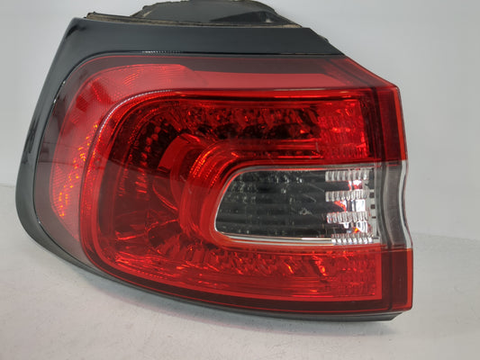 2014-2018 Jeep Cherokee Tail Light Assembly Driver Left OEM P/N:68102907AF Fits Fits 2014 2015 2016 2017 2018 OEM Used Auto Parts
