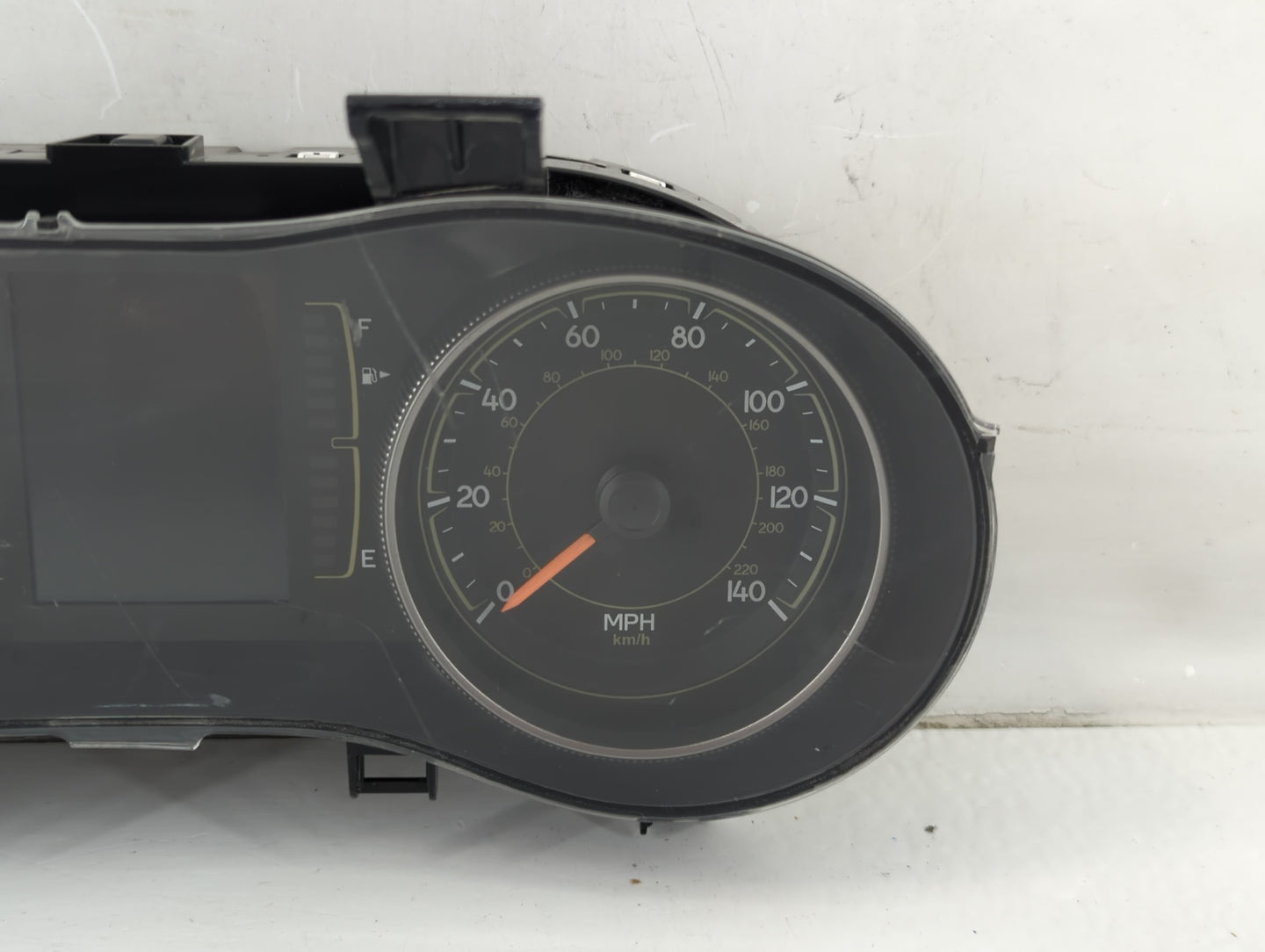 2015 Jeep Cherokee Instrument Cluster Speedometer Gauges P/N:P68241293AC Fits OEM Used Auto Parts - Oemusedautoparts1.com