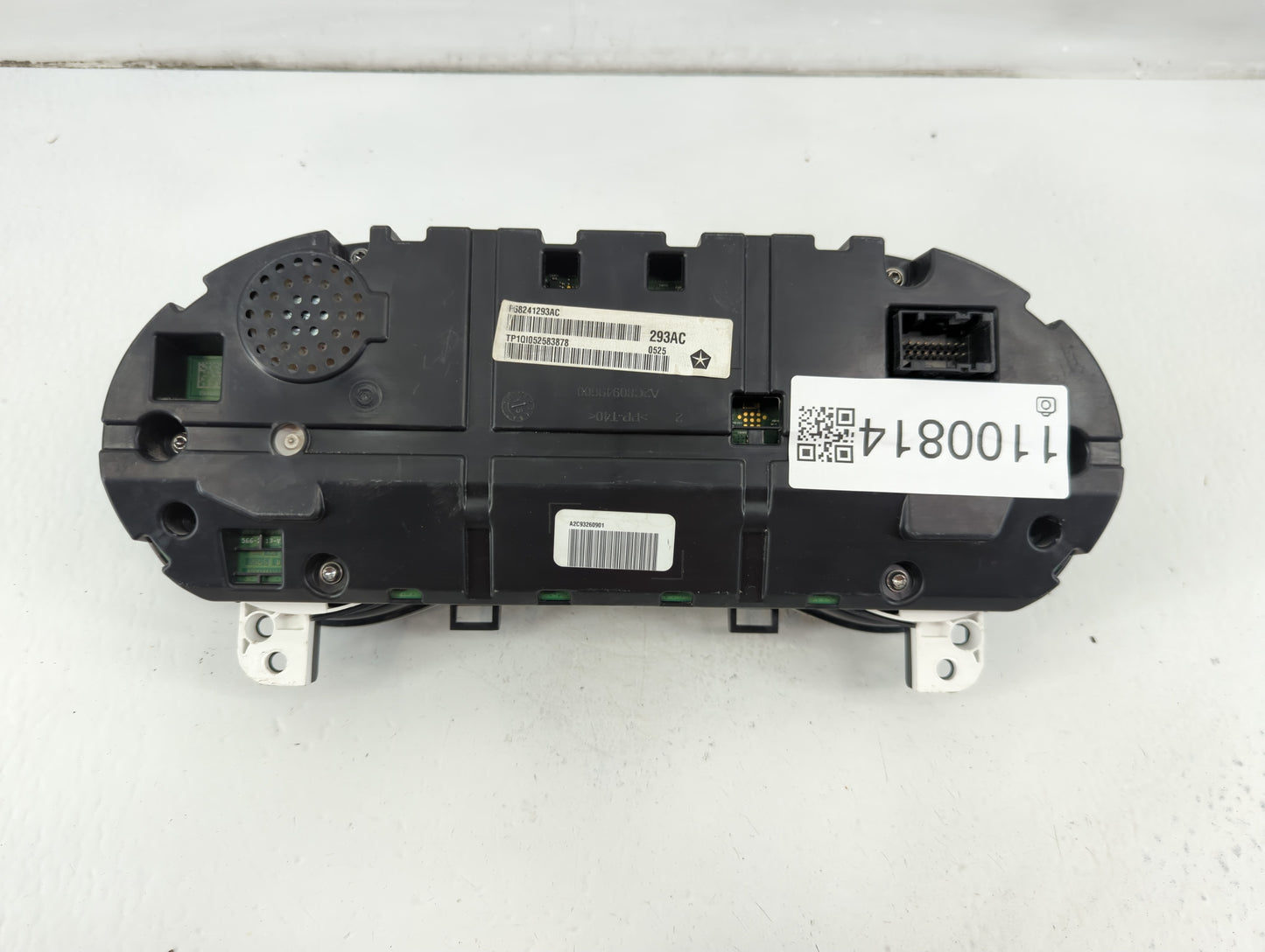 2015 Jeep Cherokee Instrument Cluster Speedometer Gauges P/N:P68241293AC Fits OEM Used Auto Parts - Oemusedautoparts1.com