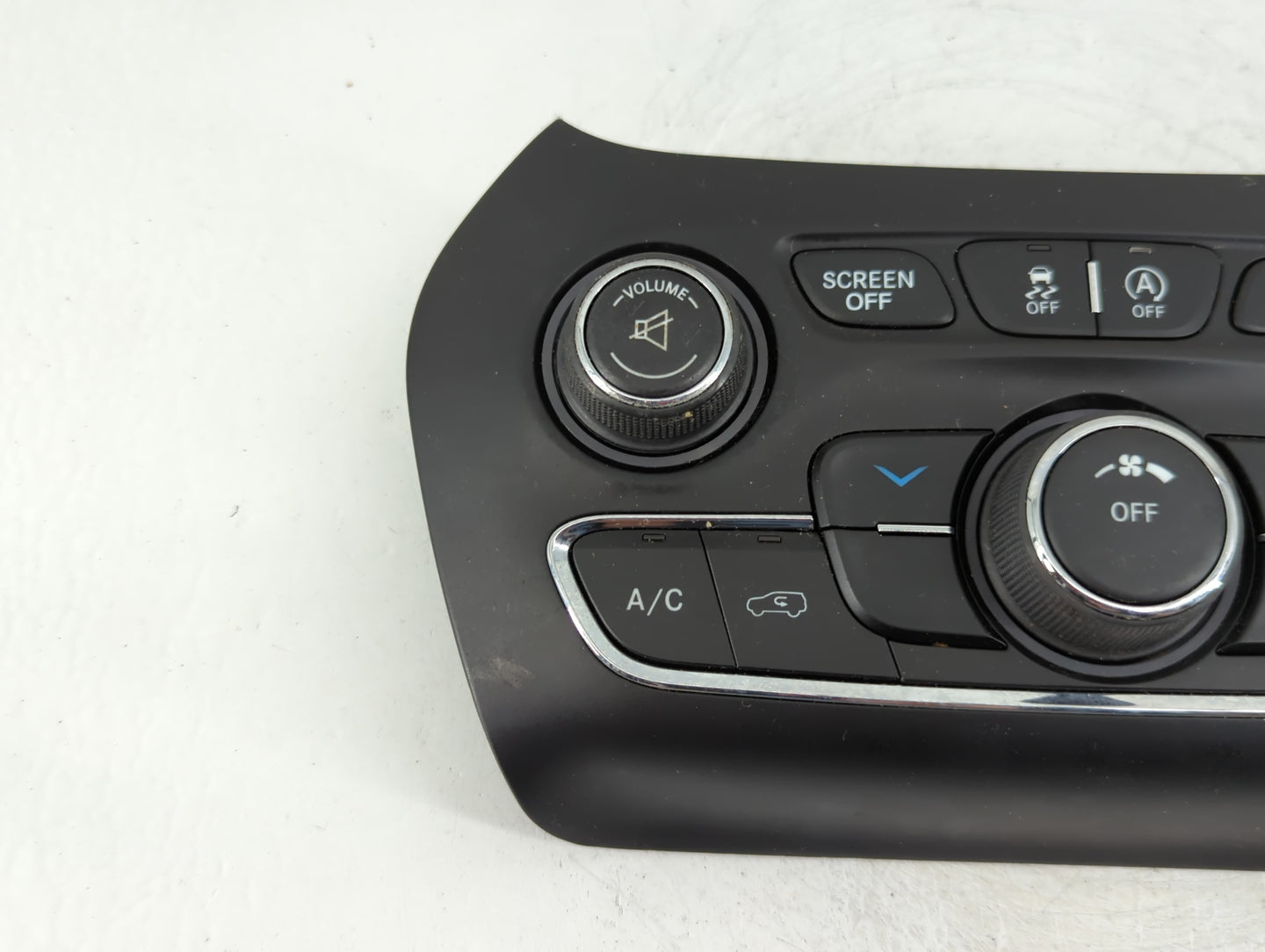 2015-2018 Jeep Cherokee Climate Control Module Temperature AC/Heater Replacement P/N:68293523AA Fits Fits 2015 2016 2017 201