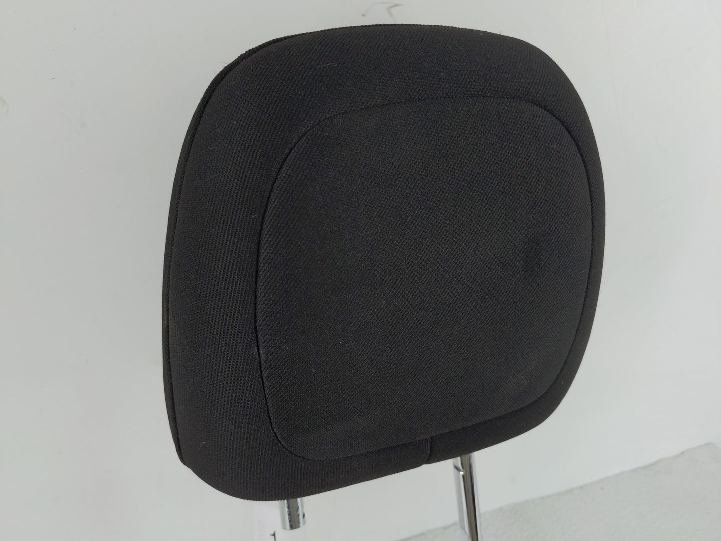 2015-2022 Jeep Cherokee Headrest Head Rest Rear Seat Fits Fits 2015 2016 2017 2018 2019 2020 2021 2022 OEM Used Auto Parts -