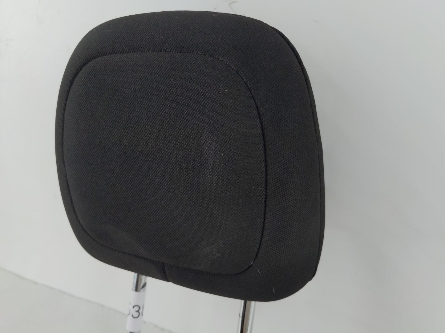 2015-2022 Jeep Cherokee Headrest Head Rest Rear Seat Fits Fits 2015 2016 2017 2018 2019 2020 2021 2022 OEM Used Auto Parts -