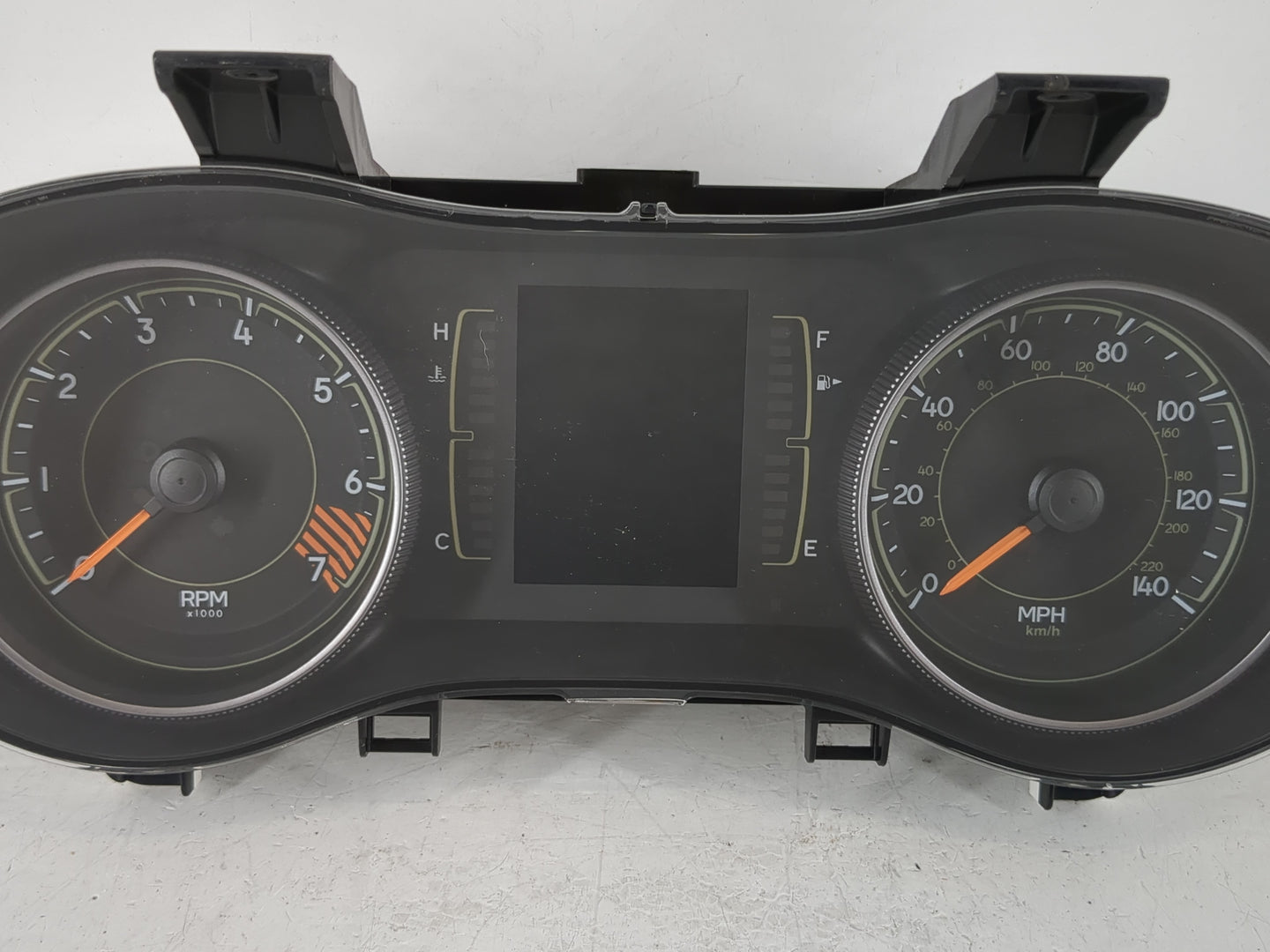 2015 Jeep Cherokee Instrument Cluster Speedometer Gauges P/N:P68241293AC Fits OEM Used Auto Parts - Oemusedautoparts1.com
