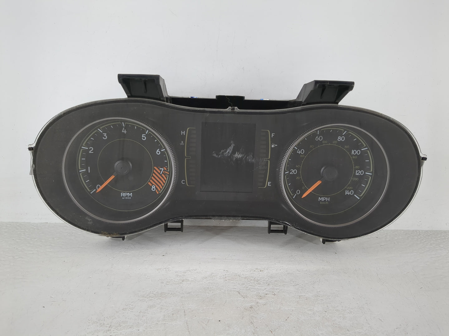2015 Jeep Cherokee Instrument Cluster Speedometer Gauges P/N:P68241304AC Fits OEM Used Auto Parts - Oemusedautoparts1.com