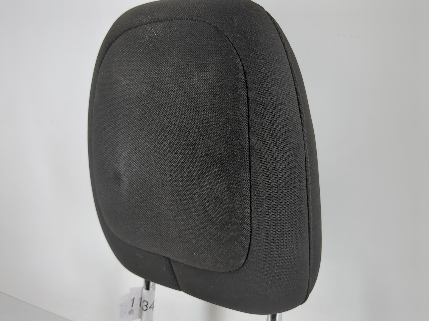 2015-2022 Jeep Cherokee Headrest Head Rest Front Driver Passenger Seat Fits Fits 2015 2016 2017 2018 2019 2020 2021 2022 OEM