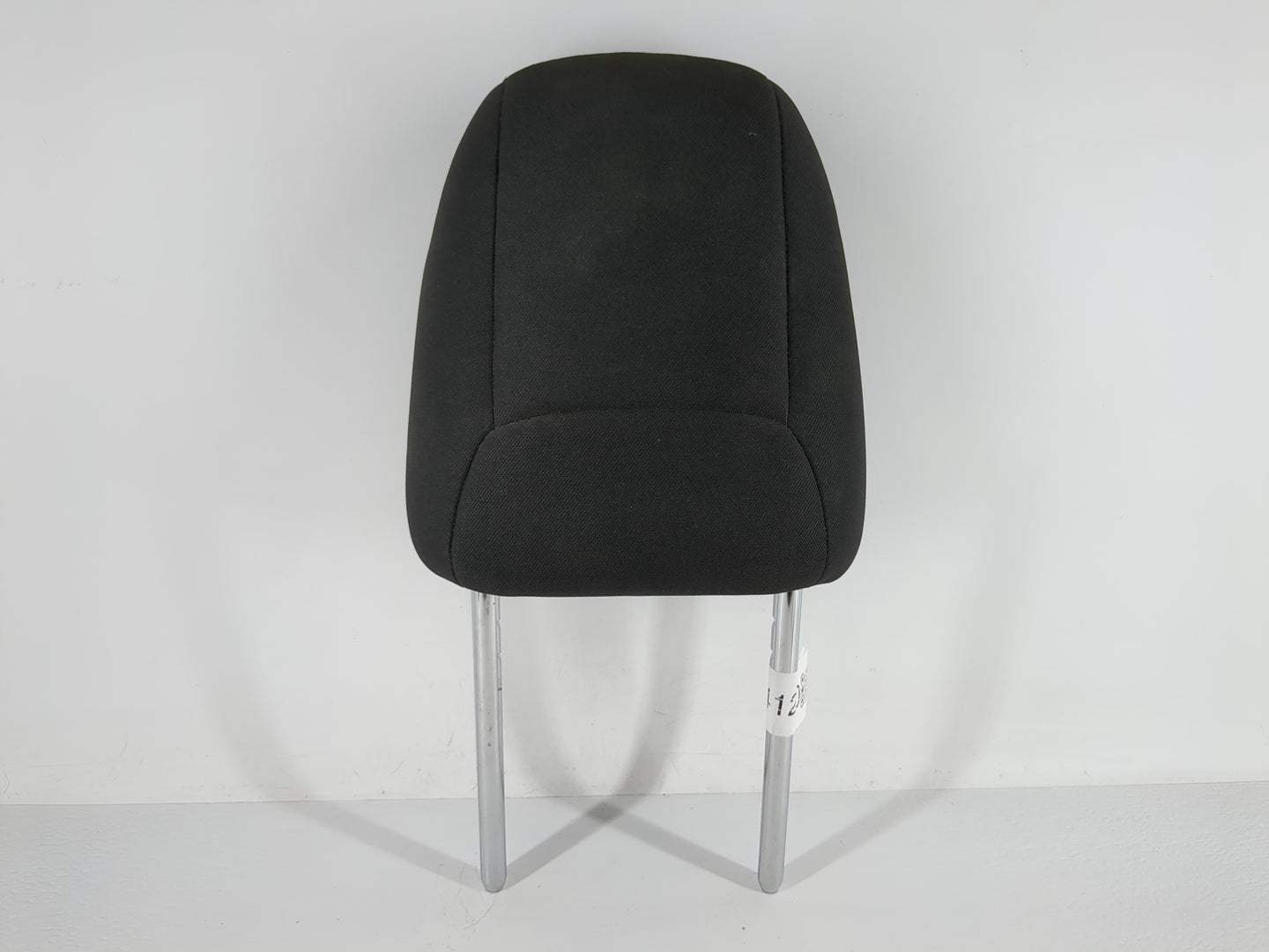 2015-2022 Jeep Cherokee Headrest Head Rest Front Driver Passenger Seat Fits Fits 2015 2016 2017 2018 2019 2020 2021 2022 OEM