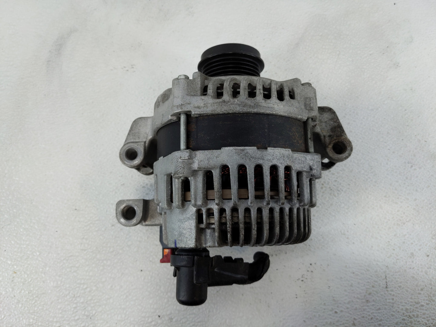 2014-2018 Jeep Cherokee Alternator Replacement Generator Charging Assembly Engine OEM P/N:56029624AA Fits OEM Used Auto Part