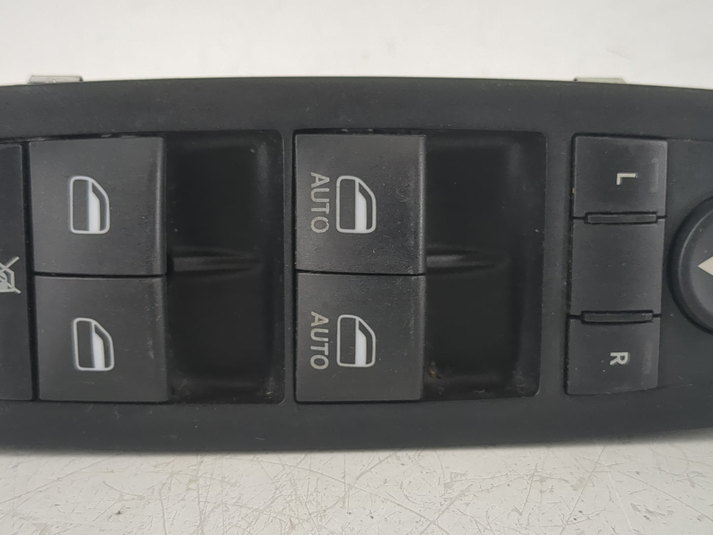 2015-2022 Jeep Cherokee Master Power Window Switch Replacement Driver Side Left P/N:68231805AA Fits OEM Used Auto Parts - Oe